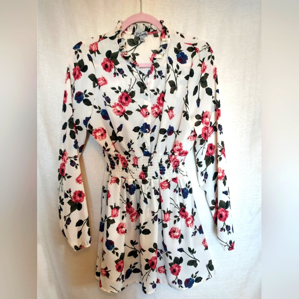 J For Justify White Short Dress Roses Long Sleeve Cinched Waist Size Medium